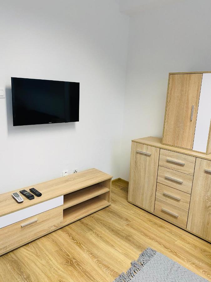 Apartman Solax, Ucnovska 8, Kosice Saca ภายนอก รูปภาพ