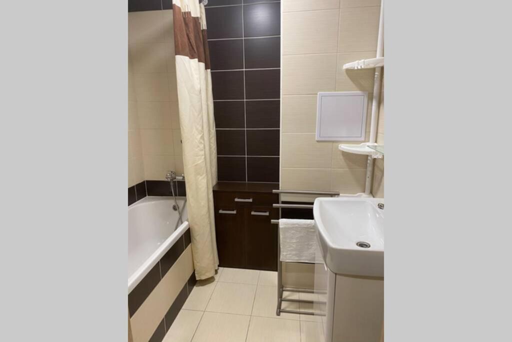 Apartman Solax, Ucnovska 8, Kosice Saca ภายนอก รูปภาพ